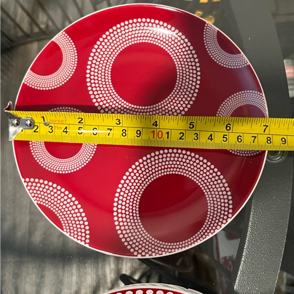 Set of 4 OmniWare Circles & Dots Snack Plates - Picture 2 of 7